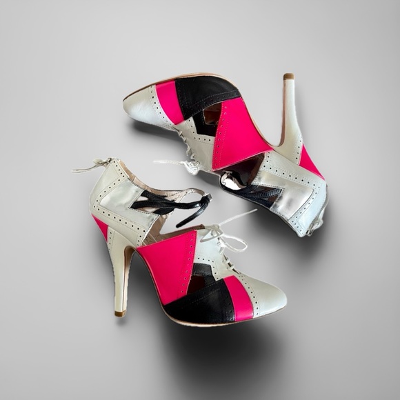 Miu Miu High Heel Booties 🖤 - Picture 2 of 11